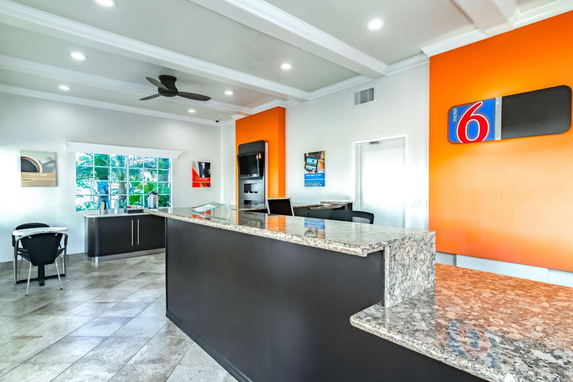 Motel 6-Anaheim, Ca Екстер'єр фото