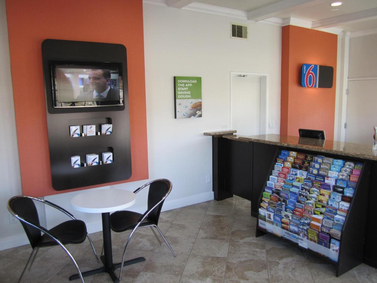 Motel 6-Anaheim, Ca Екстер'єр фото